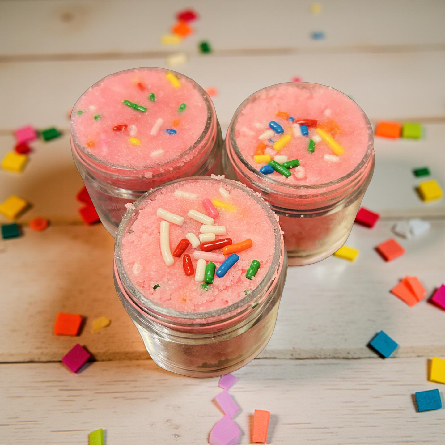 Glossé Lip Cloud – Birthday Cake Sugar Lip Scrub